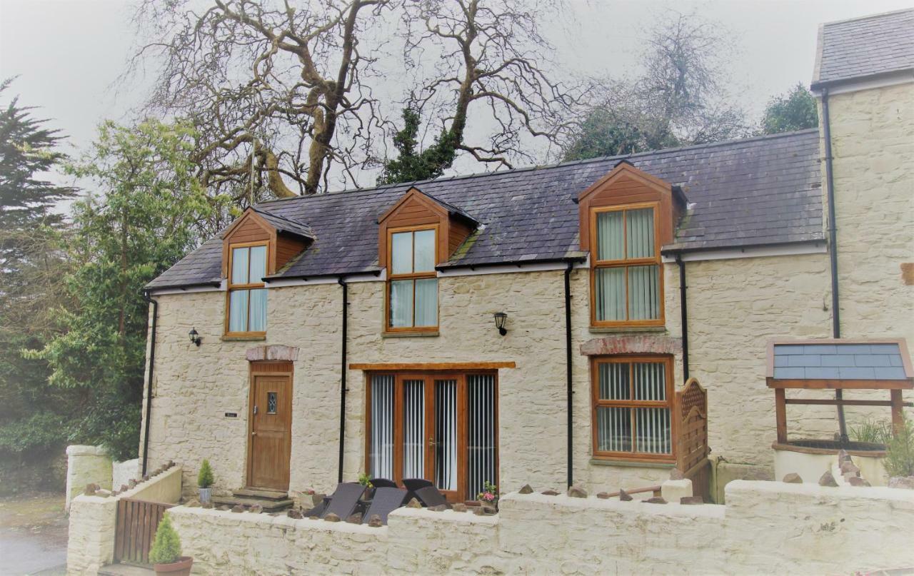 Rose Coach House Villa Pendine Bagian luar foto